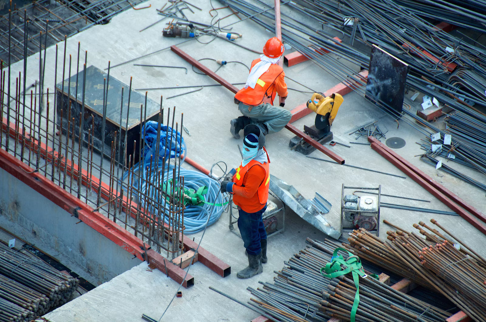 Canais e horário de atendimento da Girassol do Vilar Material de Construcao LTDA